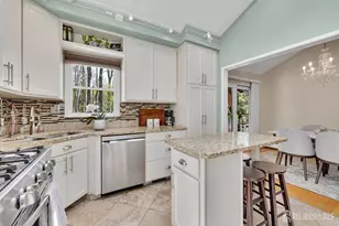242 Amherst Ave, Colonia, NJ 07067 - Photo 14