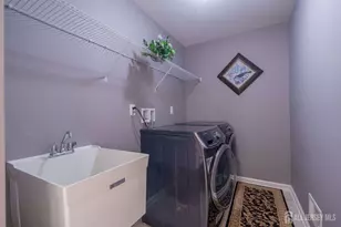 27 Potomac Ave, Monroe Township, NJ 08831 - Photo 20