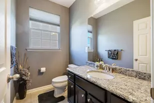 27 Potomac Ave, Monroe Township, NJ 08831 - Photo 12
