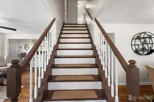 585 Bamford Ave, Middlesex, NJ 07095 - Photo 12