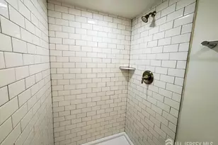 438 Lawrence St, Burlington, NJ 08 - Photo 10