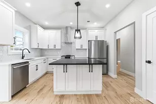 1270 Barkley Pl, North Brunswick Township, NJ 08902 - Photo 10