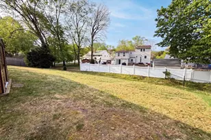19 Central Ave, East Brunswick Township, NJ 08816 - Photo 36