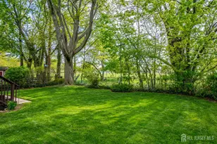 129 Bedford Ave, Iselin, NJ 08830 - Photo 36