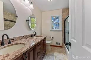 19 Aspen Cir, Edison, NJ 08820 - Photo 30