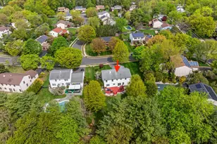 19 Aspen Cir, Edison, NJ 08820 - Photo 40