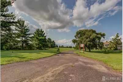 4-B James Polk Court, Monroe Township, NJ 08831 - Photo 36