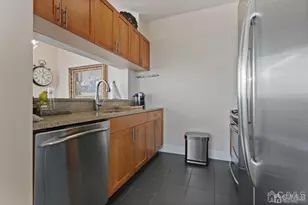 1 Spring St, New Brunswick, NJ 08901 - Photo 6