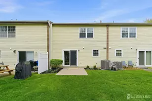 69 Jefferson Dr, Spotswood, NJ 08884 - Photo 26