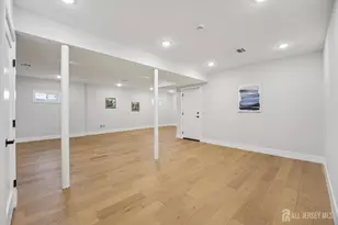 75 Jefferson Blvd, Edison, NJ 08817 - Photo 56