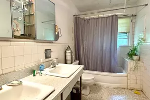22 Agate Rd, East Brunswick Township, NJ 08816 - Photo 14