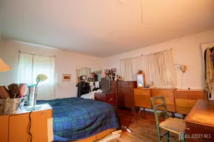 22 Agate Rd, East Brunswick Township, NJ 08816 - Photo 12