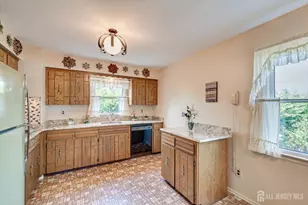 4 Caldwell Ct, East Brunswick Township, NJ 08816 - Photo 16