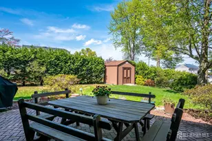 4 Caldwell Ct, East Brunswick Township, NJ 08816 - Photo 38