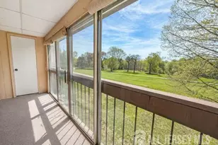 278 Crosse Dr, Monroe Township, NJ 08831 - Photo 2