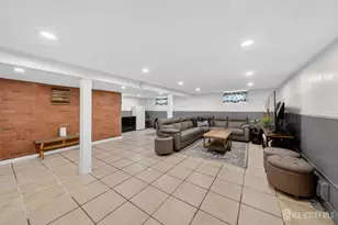 383 Carteret Ave, Carteret, NJ 07008 - Photo 18