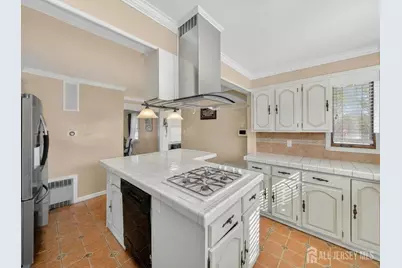 383 Carteret Avenue, Carteret, NJ 07008 - Photo 8