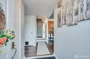 87 Brookview Cir, Jamesburg, NJ 08831 - Photo 4