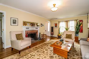 7 Crest Rd, New Brunswick, NJ 08901 - Photo 6