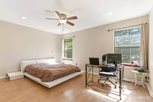 103 Timber Oaks Rd, Edison, NJ 08820 - Photo 16