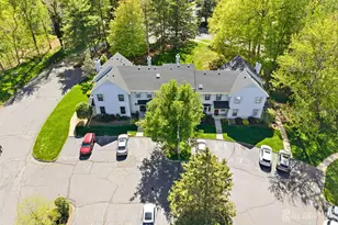 103 Timber Oaks Rd, Edison, NJ 08820 - Photo 2