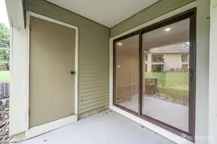 17 Chelmsford Ct, Evesham, NJ 08053 - Photo 10