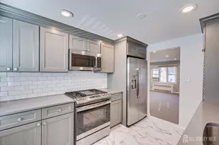 29B Garfield Park, Edison, NJ 08837 - Photo 12