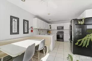 109 Castle Pointe Blvd, Piscataway Township, NJ 08854 - Photo 18
