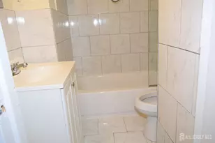 47 Christopher St, Carteret, NJ 07008 - Photo 12