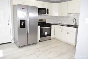47 Christopher St, Carteret, NJ 07008 - Photo 6