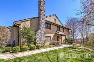 17 Ashford Dr, Plainsboro Township, NJ 08536 - Photo 2