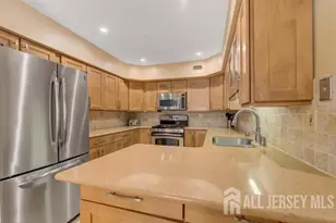 17 Ashford Dr, Plainsboro Township, NJ 08536 - Photo 12