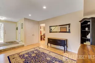 17 Ashford Dr, Plainsboro Township, NJ 08536 - Photo 4