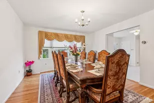 8 Constitution Ct, East Brunswick Township, NJ 08816 - Photo 14