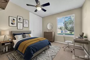9 Carriage Pl, Edison, NJ 08820 - Photo 18