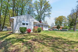 153 8th St, Piscataway Township, NJ 08854 - Photo 10