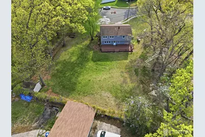 22 Prince Road, East Brunswick Township, NJ 08816 - Photo 8