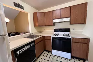 1807 Bayhead Dr, Sayreville, NJ 08859 - Photo 2