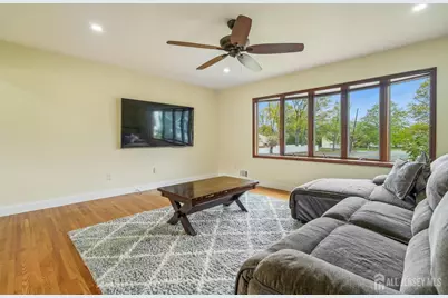 2 Marc Court, Edison, NJ 08820 - Photo 4