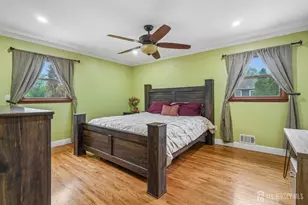 2 Marc Ct, Edison, NJ 08820 - Photo 20
