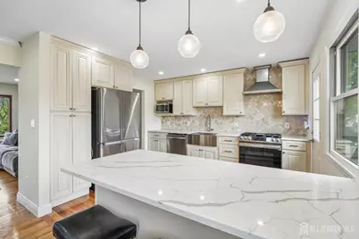2 Marc Court, Edison, NJ 08820 - Photo 10