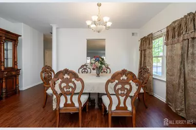 70 Vineyard Court, Monroe Township, NJ 08831 - Photo 6