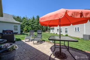 70 Vineyard Ct, Monroe Township, NJ 08831 - Photo 28