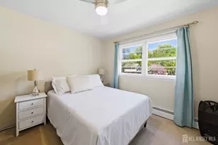 34 Ventnor Dr, Edison, NJ 08820 - Photo 22