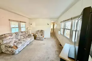 9 Sams Ct, Hazlet Township, NJ 07730 - Photo 2