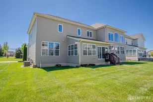 27 Greylynne Dr, Monroe Township, NJ 08831 - Photo 66