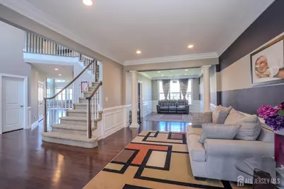 27 Greylynne Drive, Monroe Township, NJ 08831 - Photo 2