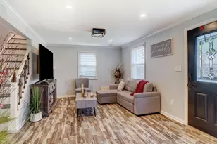 382 Douglas Rd, Roselle, NJ 07203 - Photo 2