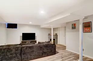 382 Douglas Rd, Roselle, NJ 07203 - Photo 20