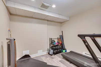 22 Celler Road, Edison, NJ 08817 - Photo 48